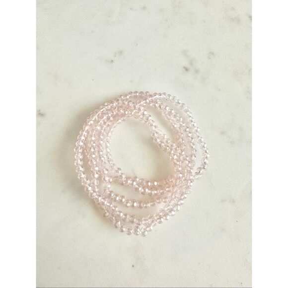 Light pink beaded stretch bracelet set - Picture 3 of 3